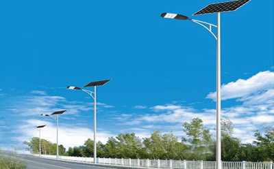 农村道路装崇信太阳能路灯选多大瓦数实测