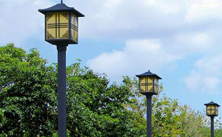 太阳能崇信庭院灯怎么选亮度与续航更耐用 太阳能崇信庭院灯怎么选亮度与续航更耐用